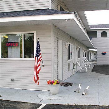 Mackinaw Budget Inn Mackinaw City Ngoại thất bức ảnh