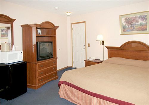 Mackinaw Budget Inn Mackinaw City Ngoại thất bức ảnh